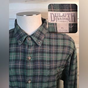 Duluth Trading Co. Heavyweight Cotton Longsleeve Button Plaid Flannel Men's XL